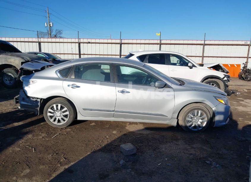 Photo 14 of 2017 Nissan Altima 2.5 S (VIN 1N4AL3AP2HN343891)