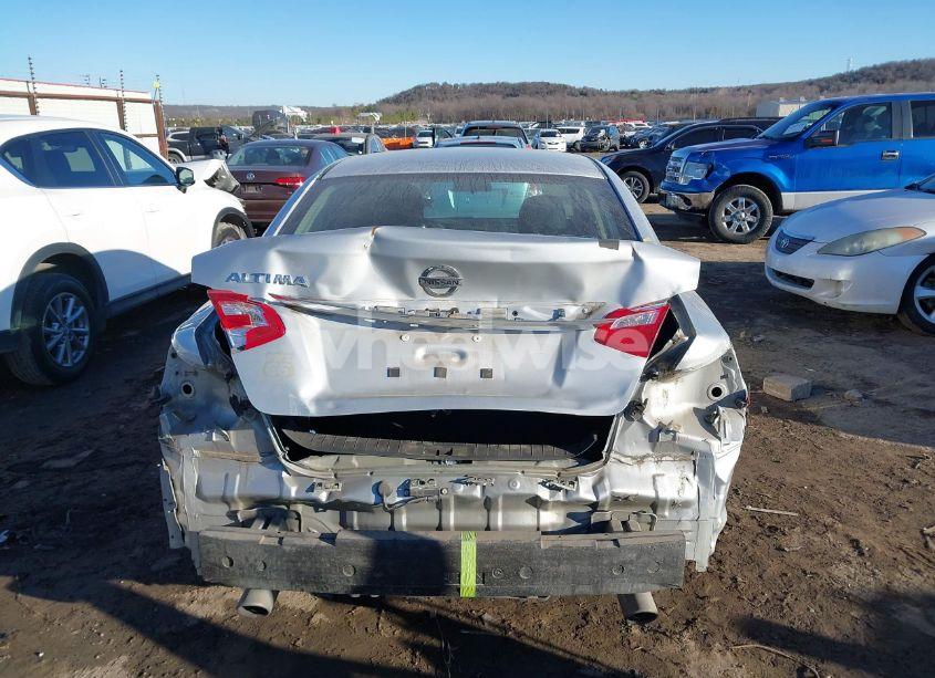 Photo 17 of 2017 Nissan Altima 2.5 S (VIN 1N4AL3AP2HN343891)