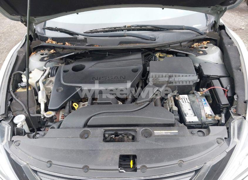 Photo 10 of 2017 Nissan Altima 2.5 S (VIN 1N4AL3AP2HN348735)