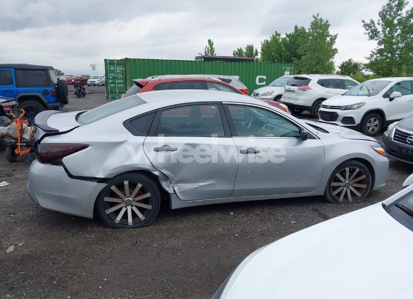 Photo 13 of 2017 Nissan Altima 2.5 S (VIN 1N4AL3AP2HN348735)