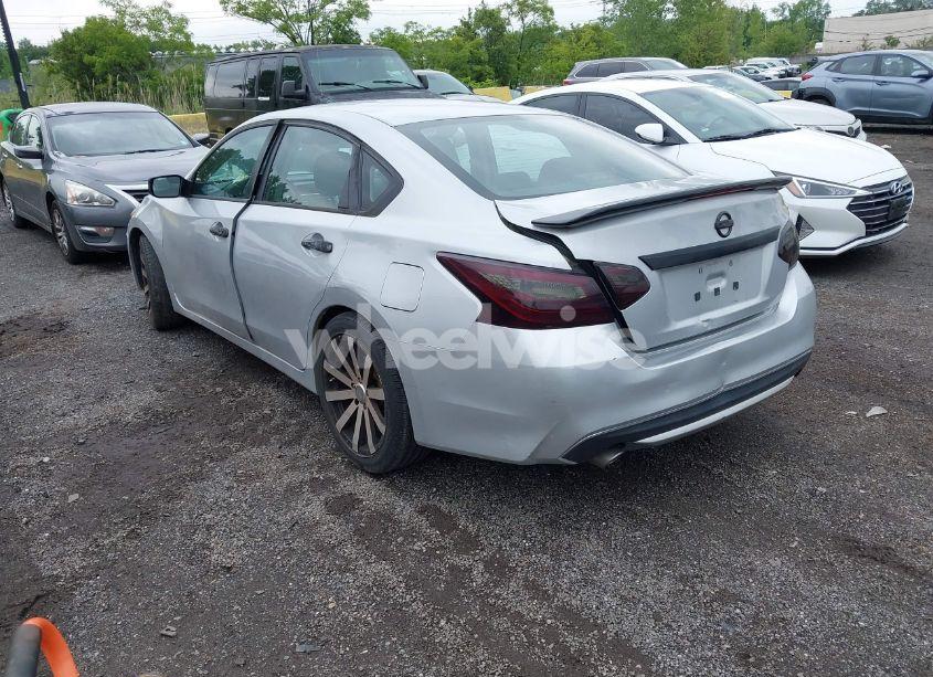 Photo 3 of 2017 Nissan Altima 2.5 S (VIN 1N4AL3AP2HN348735)