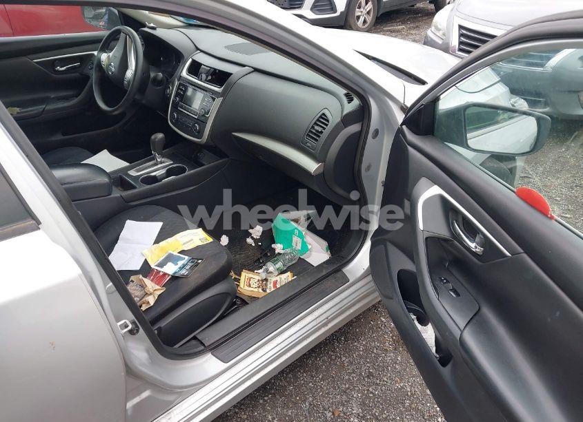 Photo 5 of 2017 Nissan Altima 2.5 S (VIN 1N4AL3AP2HN348735)