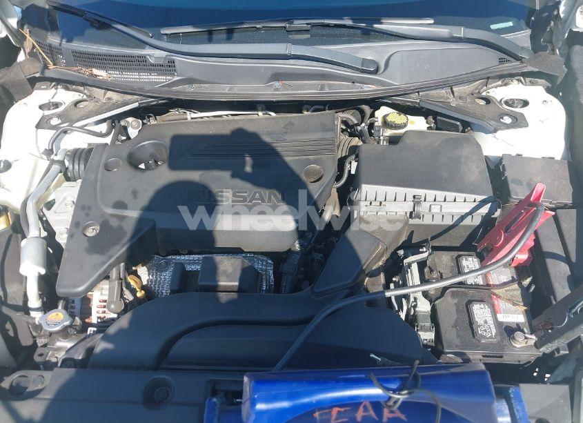 Photo 10 of 2017 Nissan Altima 2.5 S (VIN 1N4AL3AP2HN352963)