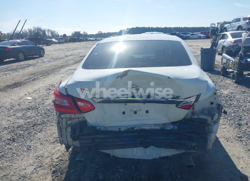 Photo 16 of 2017 Nissan Altima 2.5 S (VIN 1N4AL3AP2HN352963)