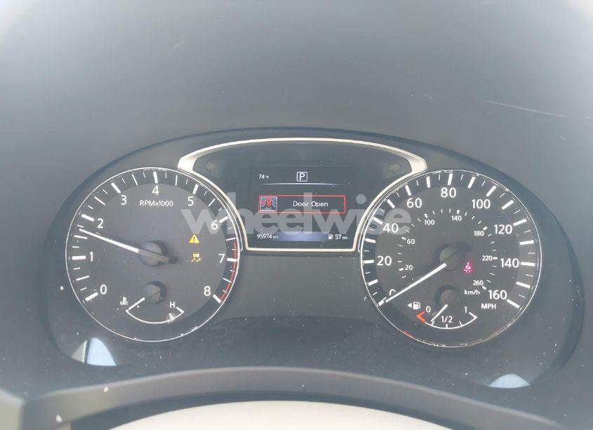 Photo 7 of 2017 Nissan Altima 2.5 S (VIN 1N4AL3AP2HN352963)