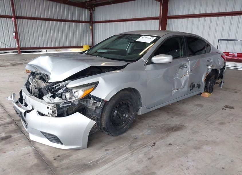 Photo 2 of 2017 Nissan Altima 2.5 S (VIN 1N4AL3AP2HN353076)