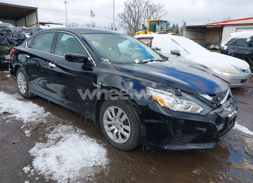 2017 Nissan Altima 2.5 S (VIN 1N4AL3AP2HN359024) main photo
