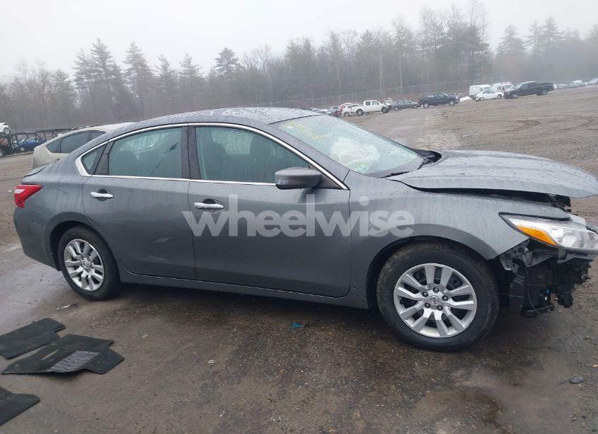 Photo 13 of 2017 Nissan Altima 2.5 S (VIN 1N4AL3AP2HN362067)