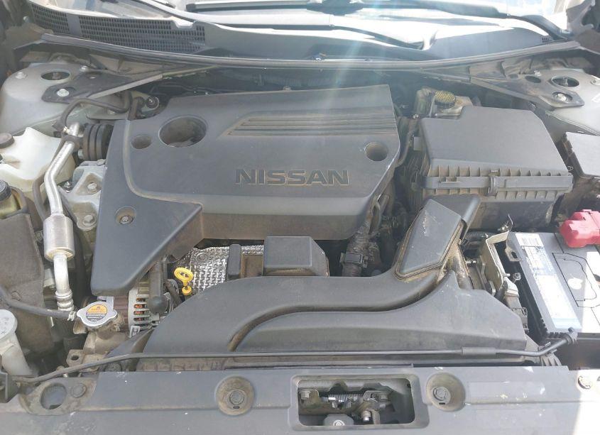Photo 10 of 2017 Nissan Altima 2.5 S (VIN 1N4AL3AP2HN365776)