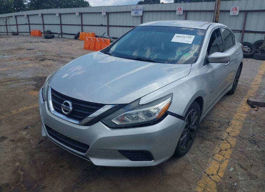 Photo 2 of 2017 Nissan Altima 2.5 S (VIN 1N4AL3AP2HN365776)