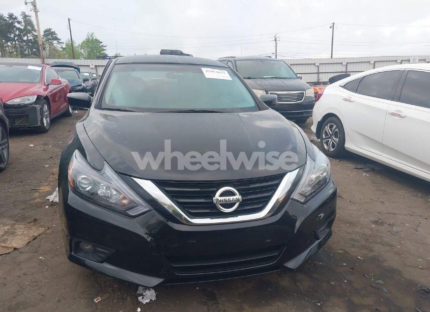Photo 12 of 2018 Nissan Altima 2.5 SR (VIN 1N4AL3AP2JC100616)