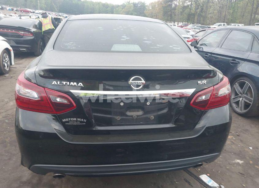 Photo 16 of 2018 Nissan Altima 2.5 SR (VIN 1N4AL3AP2JC100616)