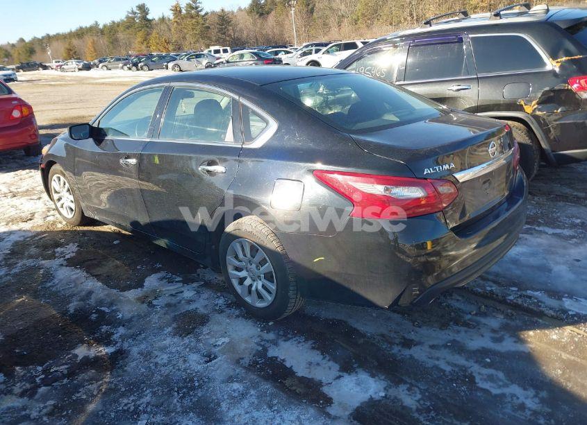 Photo 3 of 2018 Nissan Altima 2.5 S (VIN 1N4AL3AP2JC118081)