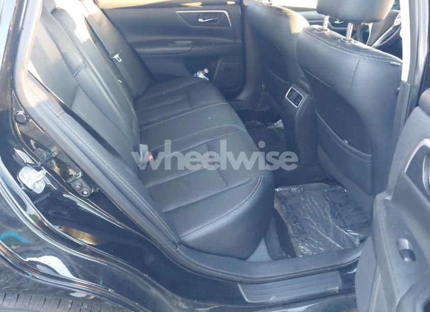 Photo 8 of 2018 Nissan Altima 2.5 SL (VIN 1N4AL3AP2JC131512)