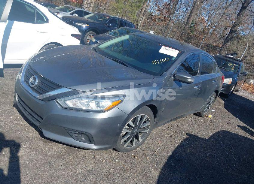 Photo 2 of 2018 Nissan Altima 2.5/S/SV/SL/SR (VIN 1N4AL3AP2JC151100)