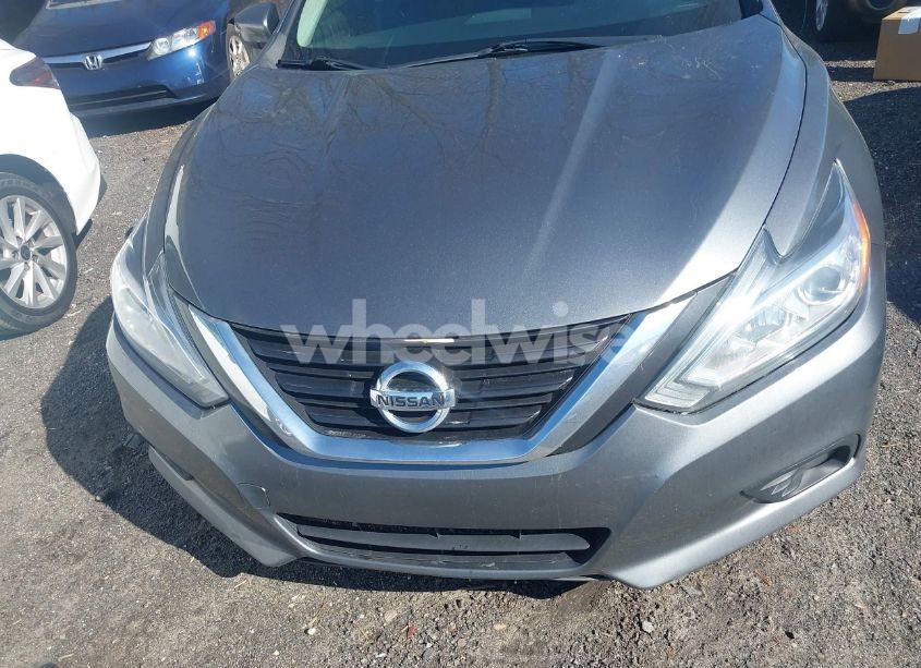 Photo 6 of 2018 Nissan Altima 2.5/S/SV/SL/SR (VIN 1N4AL3AP2JC151100)