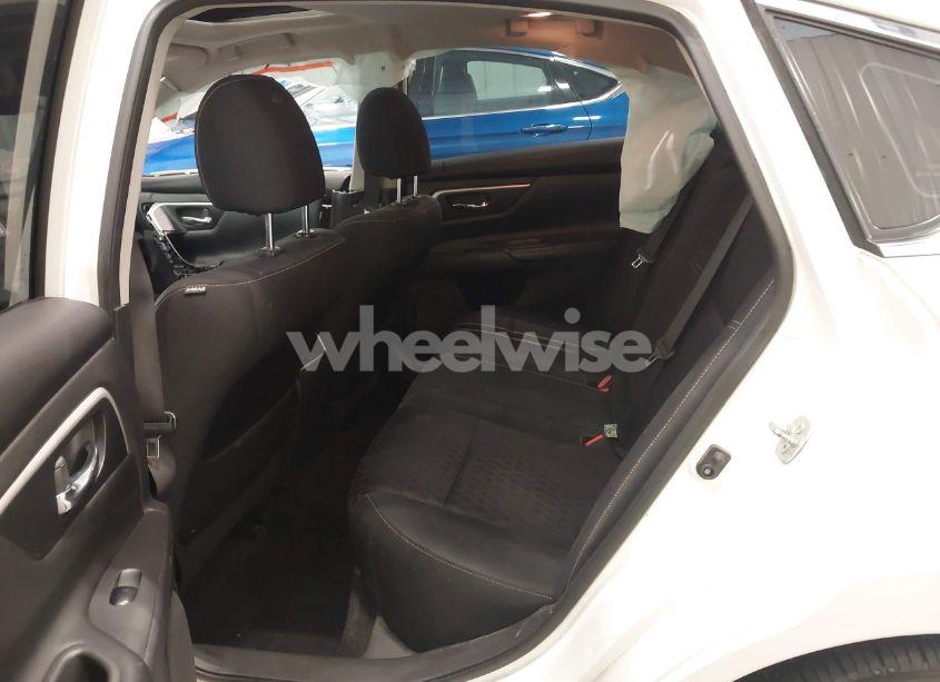 Photo 8 of 2018 Nissan Altima 2.5 SV (VIN 1N4AL3AP2JC153719)