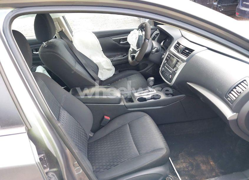 Photo 5 of 2018 Nissan Altima 2.5 S (VIN 1N4AL3AP2JC168415)