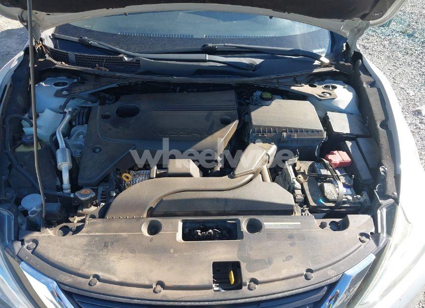 Photo 10 of 2018 Nissan Altima 2.5 SV (VIN 1N4AL3AP2JC183058)
