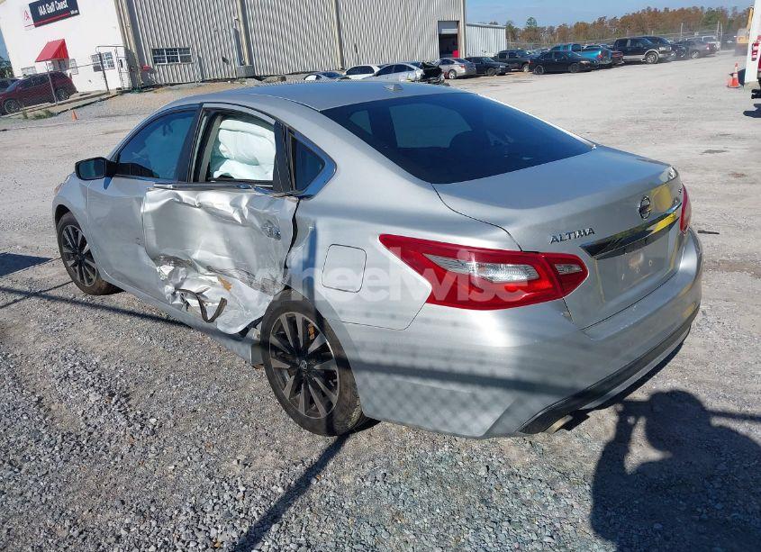 Photo 3 of 2018 Nissan Altima 2.5 SV (VIN 1N4AL3AP2JC183058)