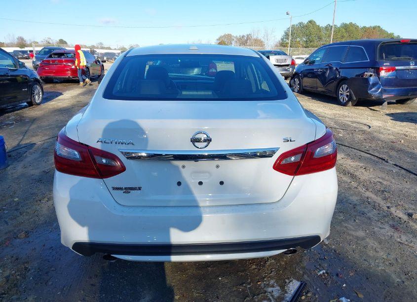 Photo 17 of 2018 Nissan Altima 2.5 SL (VIN 1N4AL3AP2JC188390)