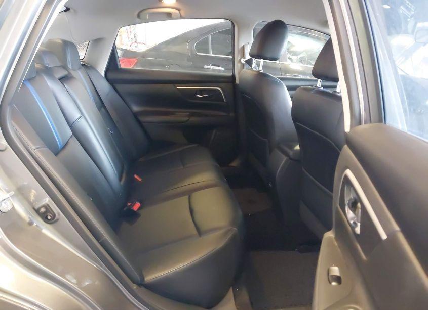 Photo 8 of 2018 Nissan Altima 2.5 SR (VIN 1N4AL3AP2JC189006)