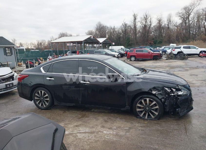 Photo 13 of 2018 Nissan Altima 2.5 SV (VIN 1N4AL3AP2JC190981)