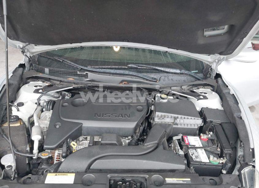 Photo 10 of 2018 Nissan Altima 2.5 S (VIN 1N4AL3AP2JC199535)