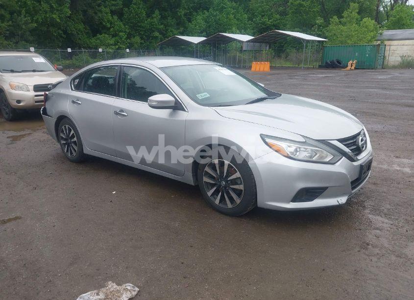 2018 Nissan Altima 2.5 SL (VIN 1N4AL3AP2JC199891) main photo