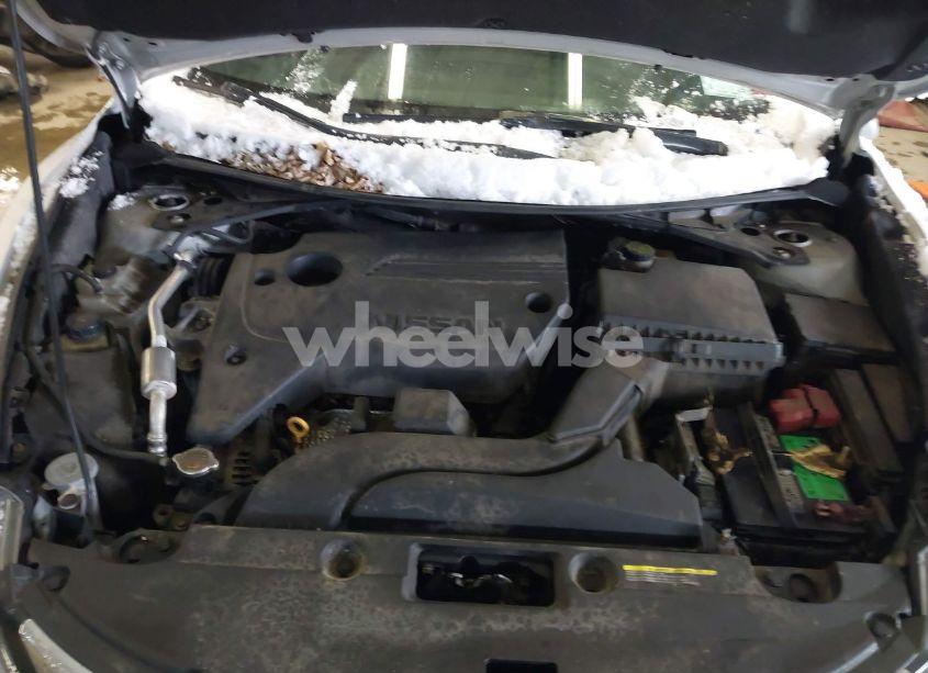 Photo 10 of 2018 Nissan Altima 2.5 S (VIN 1N4AL3AP2JC203633)