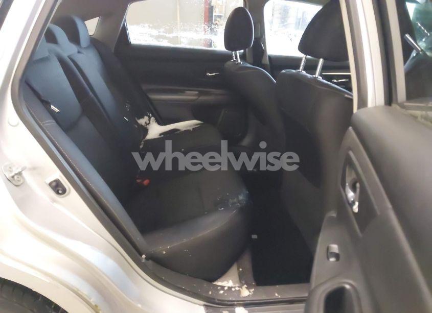 Photo 8 of 2018 Nissan Altima 2.5 S (VIN 1N4AL3AP2JC203633)