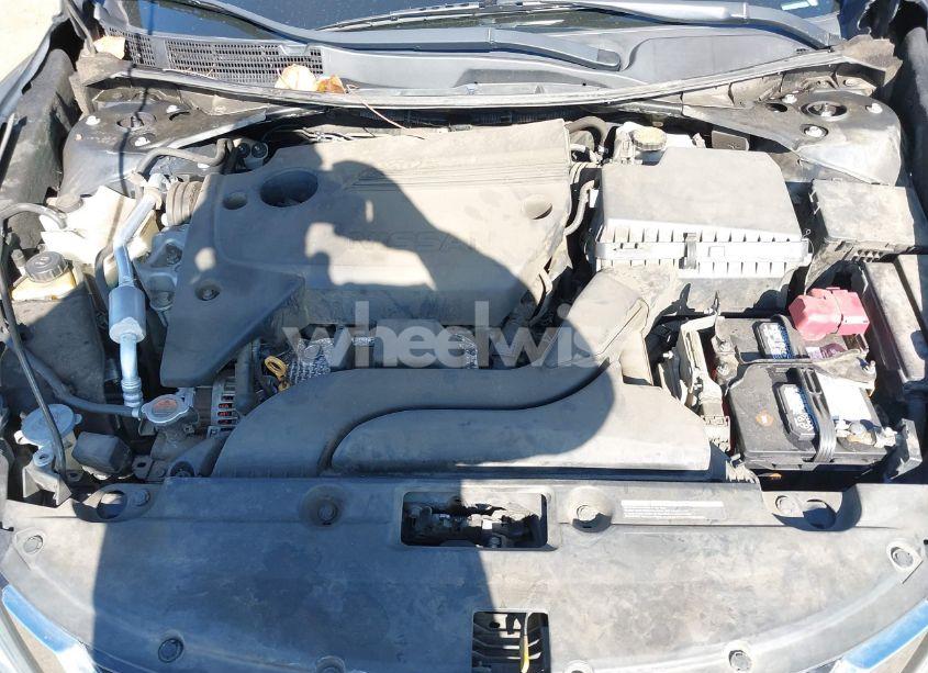 Photo 10 of 2018 Nissan Altima 2.5/S/SV/SL/SR (VIN 1N4AL3AP2JC212171)