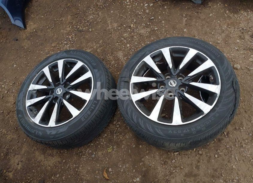 Photo 12 of 2018 Nissan Altima 2.5/S/SV/SL/SR (VIN 1N4AL3AP2JC212171)