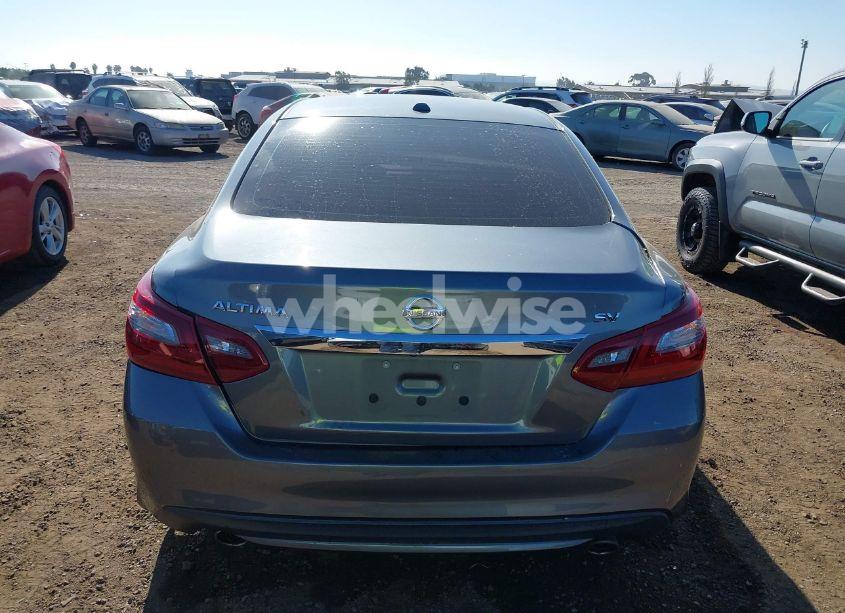 Photo 17 of 2018 Nissan Altima 2.5/S/SV/SL/SR (VIN 1N4AL3AP2JC212171)