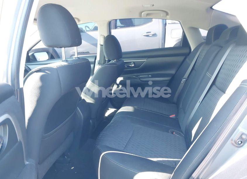 Photo 8 of 2018 Nissan Altima 2.5/S/SV/SL/SR (VIN 1N4AL3AP2JC212171)