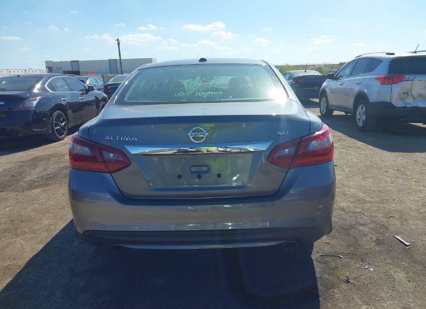 Photo 17 of 2018 Nissan Altima 2.5 SV (VIN 1N4AL3AP2JC212414)