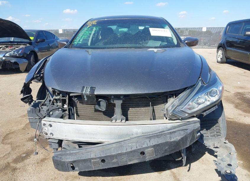 Photo 6 of 2018 Nissan Altima 2.5 SV (VIN 1N4AL3AP2JC212414)