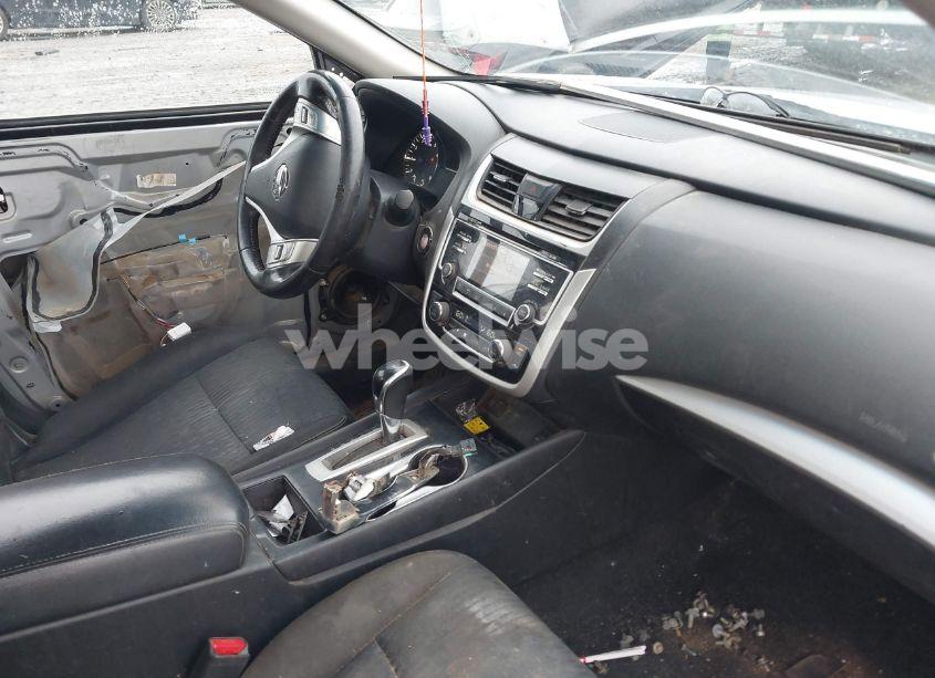 Photo 5 of 2018 Nissan Altima 2.5 SV (VIN 1N4AL3AP2JC217029)