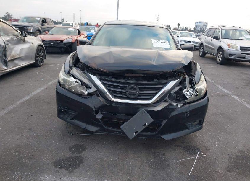Photo 12 of 2018 Nissan Altima 2.5 SR (VIN 1N4AL3AP2JC221162)