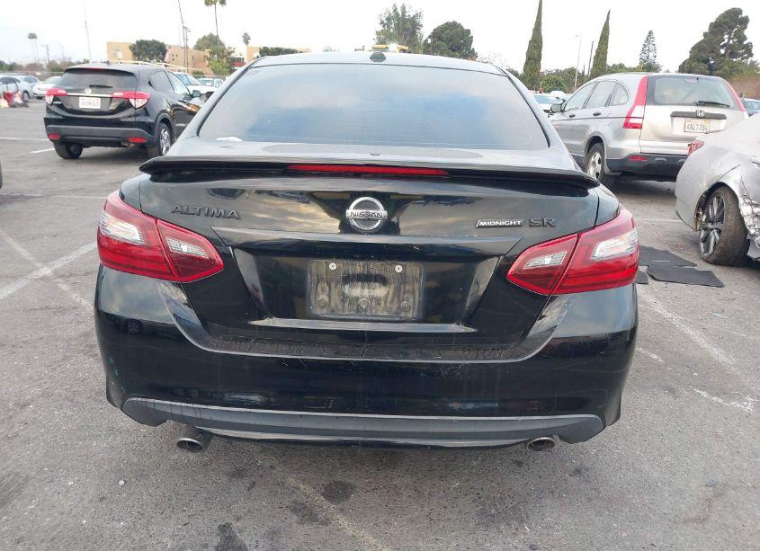 Photo 16 of 2018 Nissan Altima 2.5 SR (VIN 1N4AL3AP2JC221162)