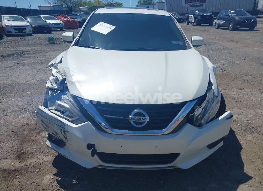 Photo 12 of 2018 Nissan Altima 2.5 SV (VIN 1N4AL3AP2JC225647)