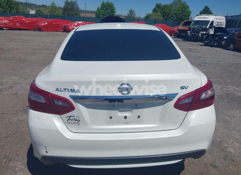 Photo 16 of 2018 Nissan Altima 2.5 SV (VIN 1N4AL3AP2JC225647)