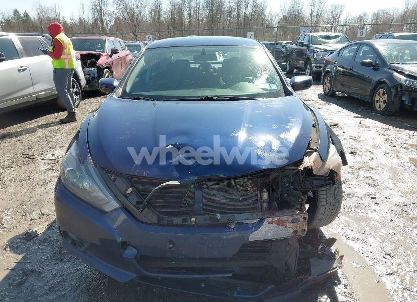 Photo 11 of 2018 Nissan Altima 2.5 SR (VIN 1N4AL3AP2JC265422)