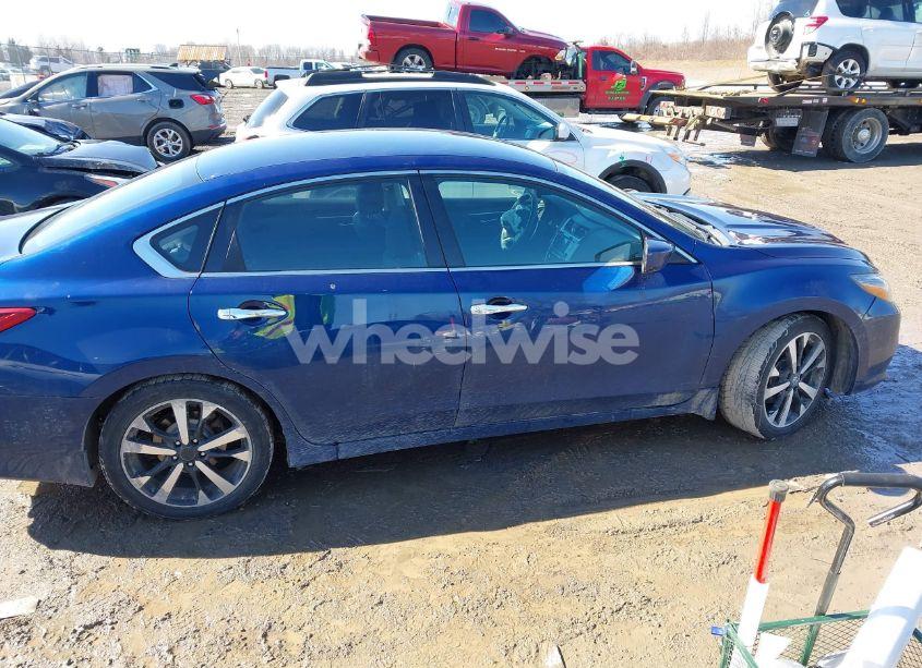 Photo 12 of 2018 Nissan Altima 2.5 SR (VIN 1N4AL3AP2JC265422)