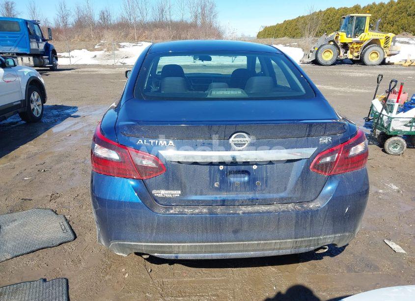Photo 15 of 2018 Nissan Altima 2.5 SR (VIN 1N4AL3AP2JC265422)