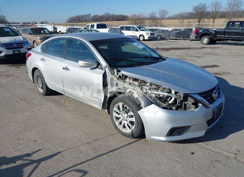 2018 Nissan Altima 2.5 S (VIN 1N4AL3AP2JC265937) main photo