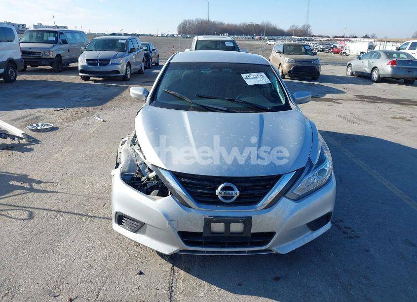 Photo 13 of 2018 Nissan Altima 2.5 S (VIN 1N4AL3AP2JC265937)