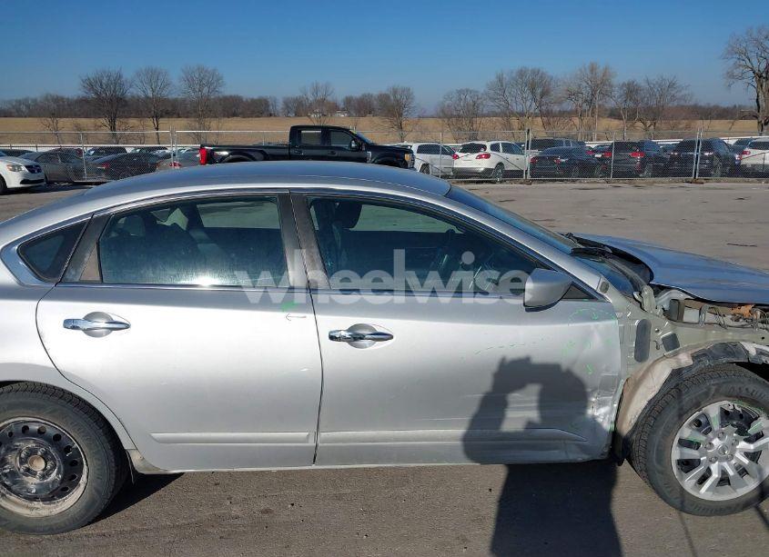 Photo 14 of 2018 Nissan Altima 2.5 S (VIN 1N4AL3AP2JC265937)