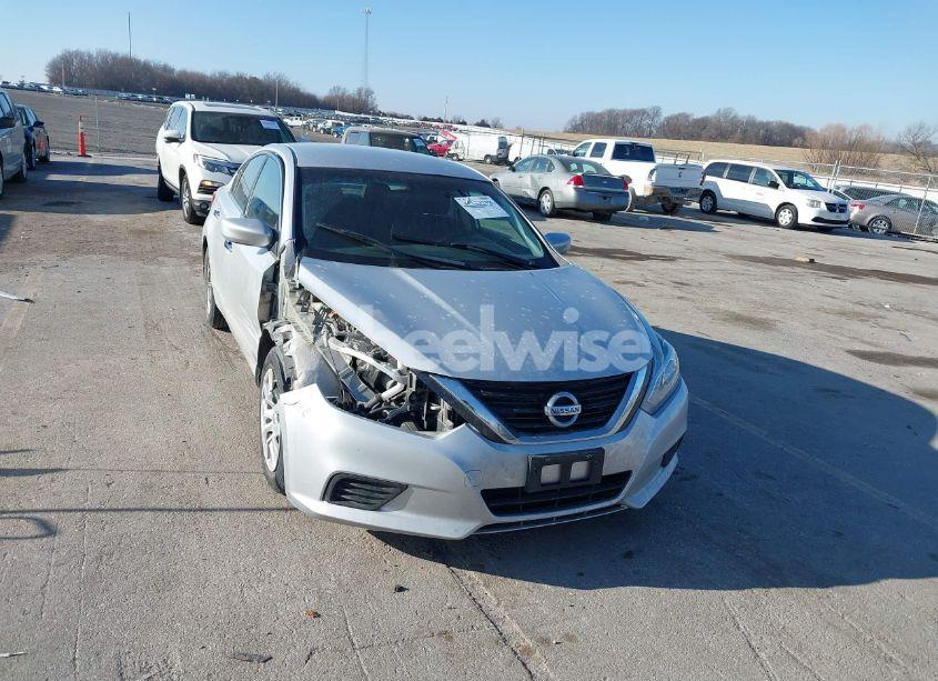 Photo 6 of 2018 Nissan Altima 2.5 S (VIN 1N4AL3AP2JC265937)