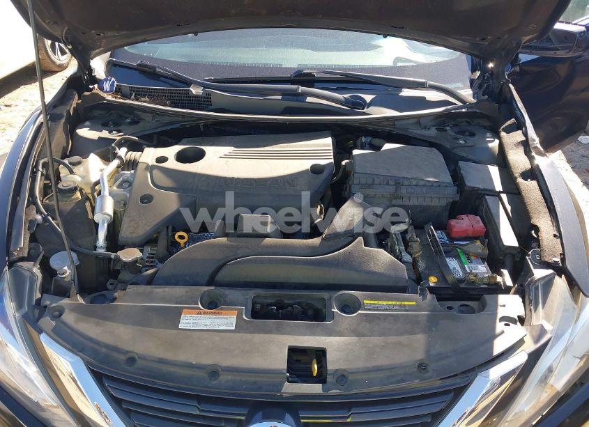 Photo 10 of 2018 Nissan Altima 2.5 S (VIN 1N4AL3AP2JC266845)